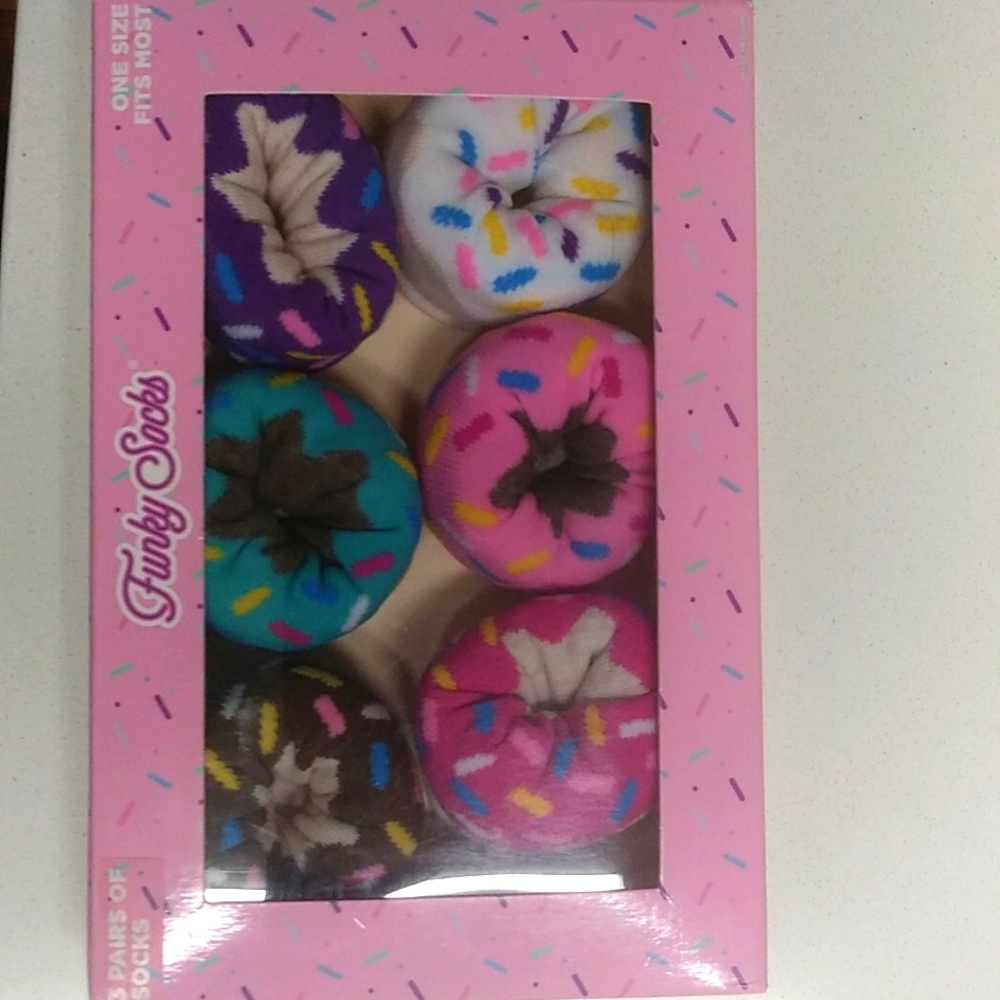 Funky Socks 3 Pairs Box of Donuts Mix & Match, One Size, 🍩 Enjoy!